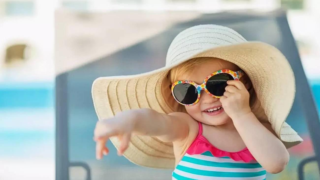 Çocuklar güneş gözlüğü takmalı mı?