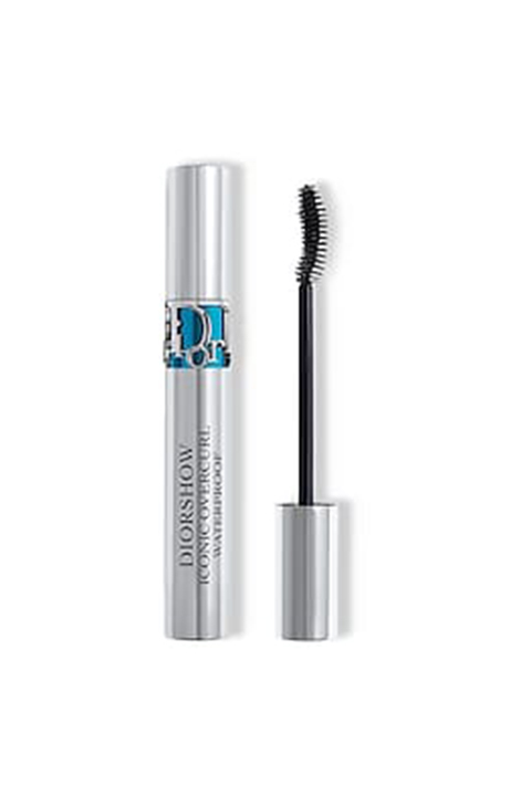 etkileyici bakislar icin suya dayanikli maskaralar 6