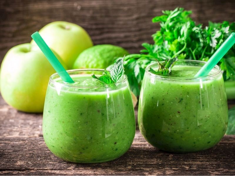 Yeşil Elmalı Maydanoz Suyu Tarifi