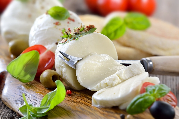 En Sağlıklı 10 Peynir ve Besin Değerleri