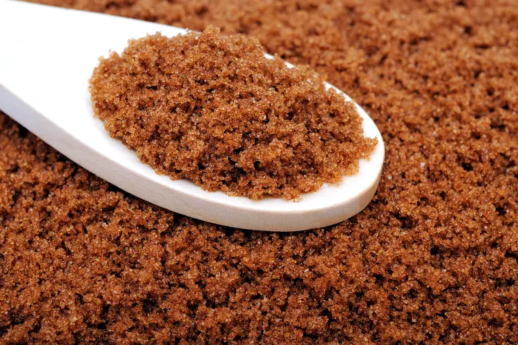 Esmer Şeker Nedir? Faydaları ve Besin Değerleri